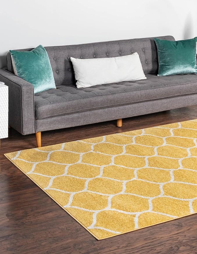 Rugs.com Lattice Frieze Collection Rug – 6' x 9' Yellow Medium Rug Perfect for Living Rooms, Large Dining Rooms, Open Floorplans