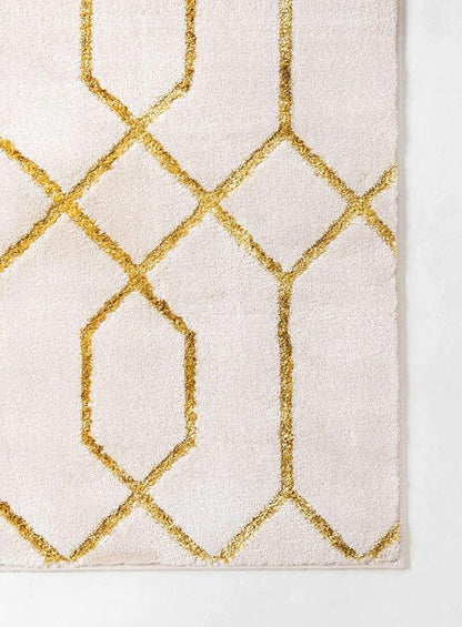 Unique Loom Marilyn Monroe Glam Collection Area Rug - Trellis (7' 1" x 10' Rectangle, White Gold/ Gold)