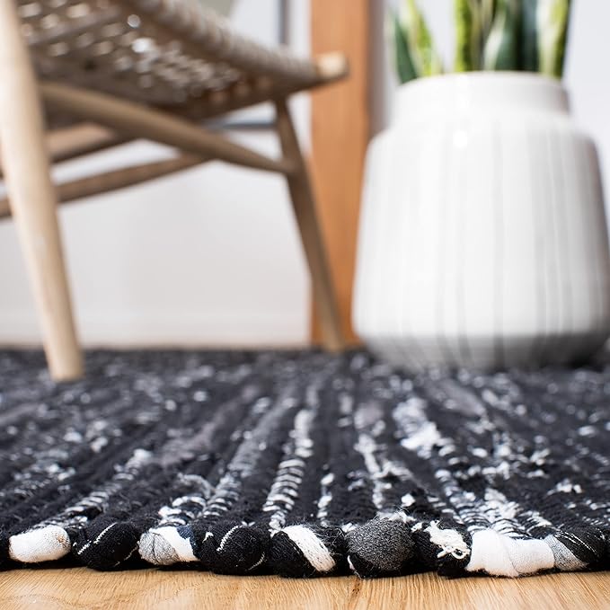SAFAVIEH Rag Rug, Collection Area Rug - 4' Square, Black, Handmade Boho Stripe Cotton, Ideal for High Traffic Areas in Living Room, Bedroom (RAR121Z)