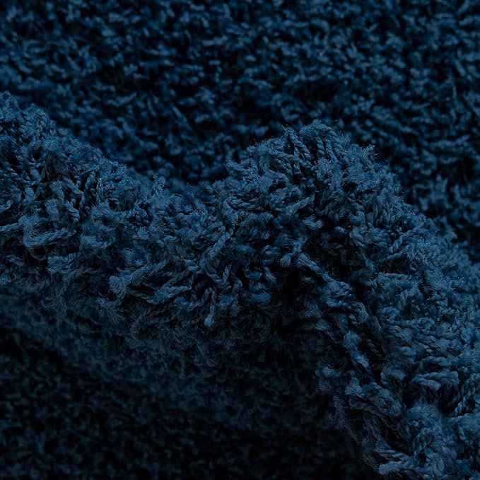 Unique Loom Solid Shag Collection Area Rug (7' 1" Round, Sapphire Blue/ Navy Blue)