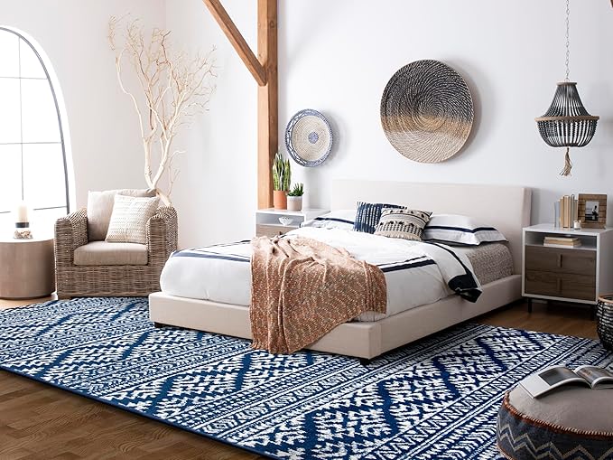 SAFAVIEH Area Rug 12x15 - Tulum Collection - Large - Navy & Ivory, Moroccan Boho Tribal Design, Non-Shedding & Easy to Clean, Ideal for Living Room, Bedroom, Dining Space (TUL272N)