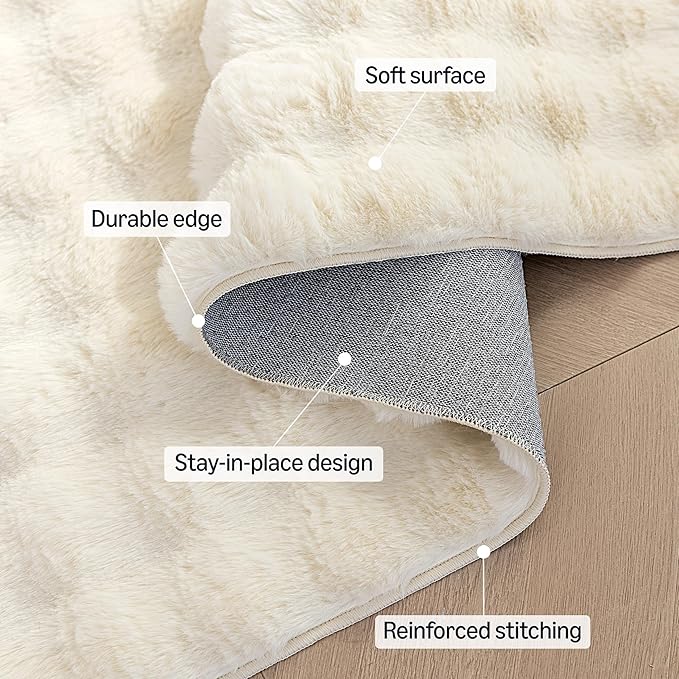 Amazon Basics Indoor Area Rug, 3D Bubble Washable Home Decor Carpet for Living Room, Bedroom, 2' W × 3' L, Beige