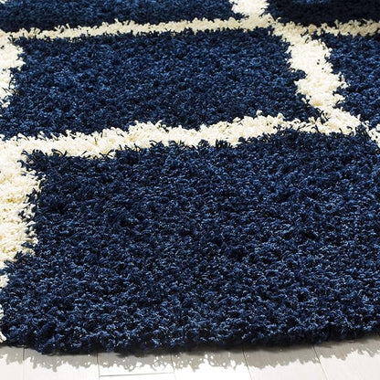SAFAVIEH Dallas Shag Collection Area Rug - 6' Round, Navy & Ivory, Trellis Design, Non-Shedding & Easy Care, 1.5-inch Thick Ideal for High Traffic Areas in Living Room, Bedroom (SGD257N)
