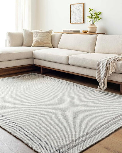 Mark&Day Wool Rugs, 6x9 Janmichael Cottage Light Silver/Charcoal Area Rug, Silver Grey Carpet for Living Room, Bedroom or Kitchen (6' x 9')