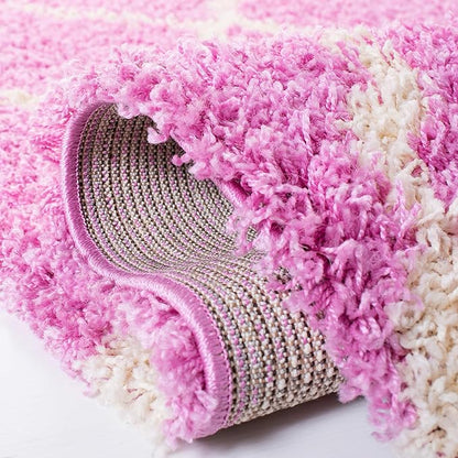SAFAVIEH Dallas Shag Collection Area Rug - 5'1" x 7'6", Pink & Ivory, Trellis Design, Non-Shedding & Easy Care, 1.5-inch Thick Ideal for High Traffic Areas in Living Room, Bedroom (SGD257I)