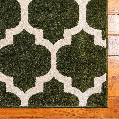 Rugs.com Lattice Collection Rug – 9' x 12' Dark Green Medium Rug Perfect for Living Rooms, Large Dining Rooms, Open Floorplans