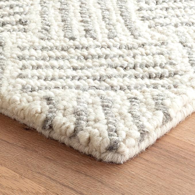 Dash & Albert Layers Grey Hand Hooked Wool Rug, 6 X 9 Feet, Grey/Ivory Geometric Pattern