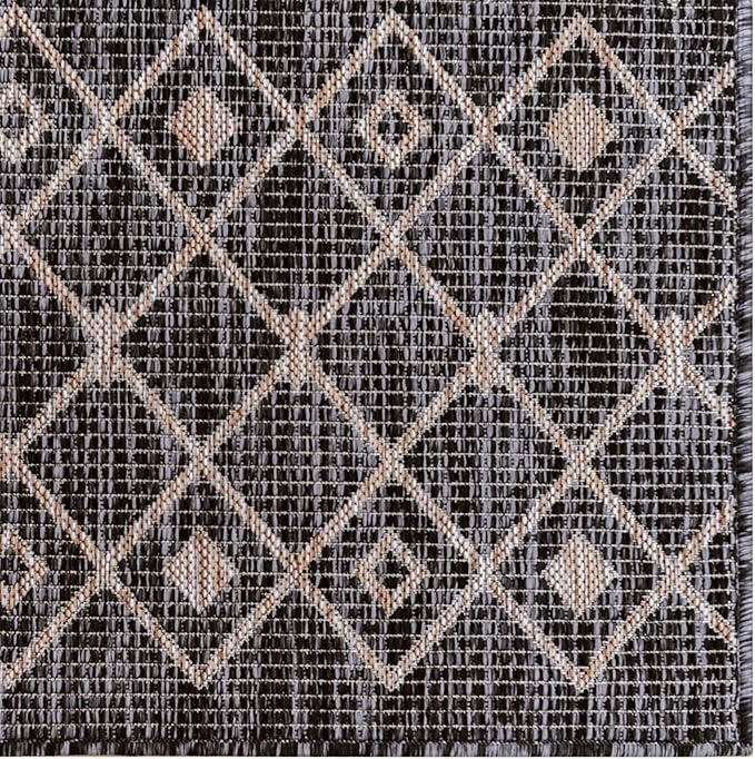 Unique Loom Outdoor Trellis Collection Area Rug - Tribal Trellis (7' 10" Square, Charcoal Gray/ Natural)