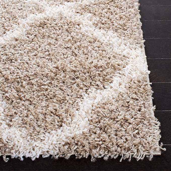 SAFAVIEH Dallas Shag Collection Accent Rug - 3' x 5', Beige & Ivory, Trellis Design, Non-Shedding & Easy Care, 1.5-inch Thick Ideal for High Traffic Areas in Entryway, Living Room, Bedroom (SGD257D)