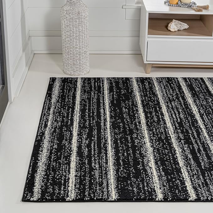 JONATHAN Y Williamsburg Minimalist Stripe Black/Cream Indoor Area Rug, 5x8, Contemporary, Modern, Easy-Cleaning for Living Room, Bedroom, Kitchen, Pet Friendly, Non-Shedding (MOH201F-5)