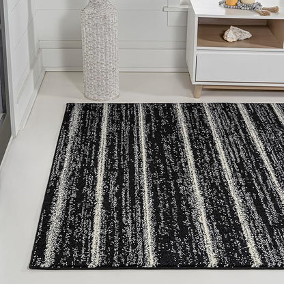 JONATHAN Y Williamsburg Minimalist Stripe Black/Cream Indoor Area Rug, 8x10, Contemporary, Modern, Easy-Cleaning for Living Room, Bedroom, Kitchen, Pet Friendly, Non-Shedding (MOH201F-8)