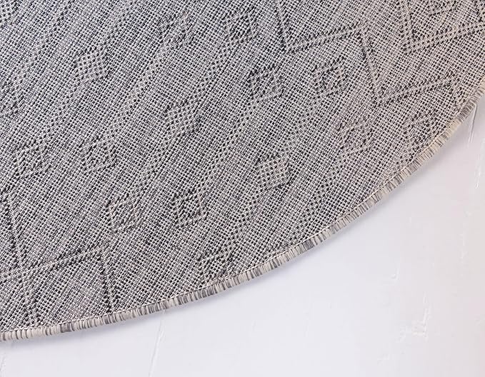 Unique Loom Outdoor Trellis Collection Area Rug - Tribal Trellis (3' 3" Round, Gray/ Black)
