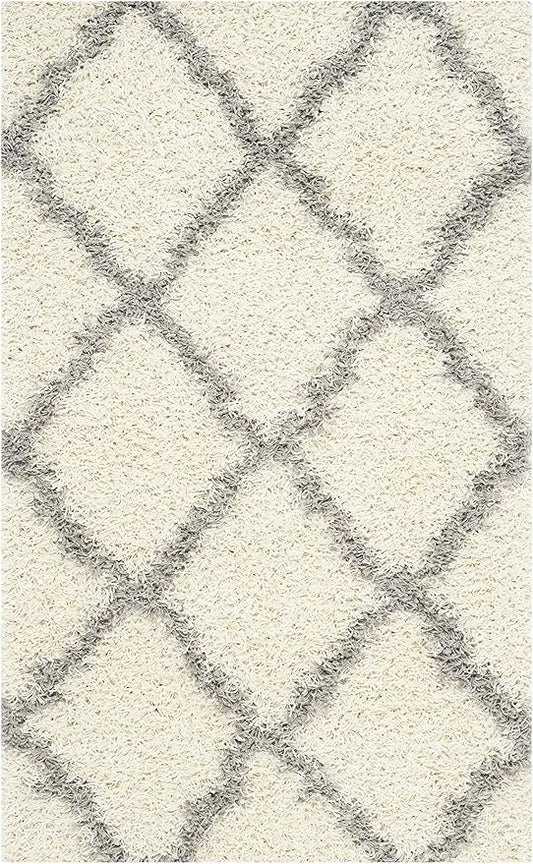 SAFAVIEH Dallas Shag Collection Accent Rug - 2'3" x 4', Ivory & Grey, Trellis Design, Non-Shedding & Easy Care, 1.5-inch Thick Ideal for High Traffic Areas in Entryway, Living Room, Bedroom (SGD257F)
