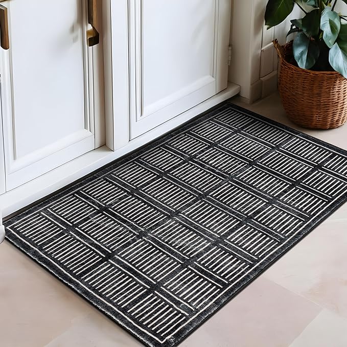 Rugshop Bohemian Stripe Lines Washable Non Slip Area Rug 2' x 3' Black