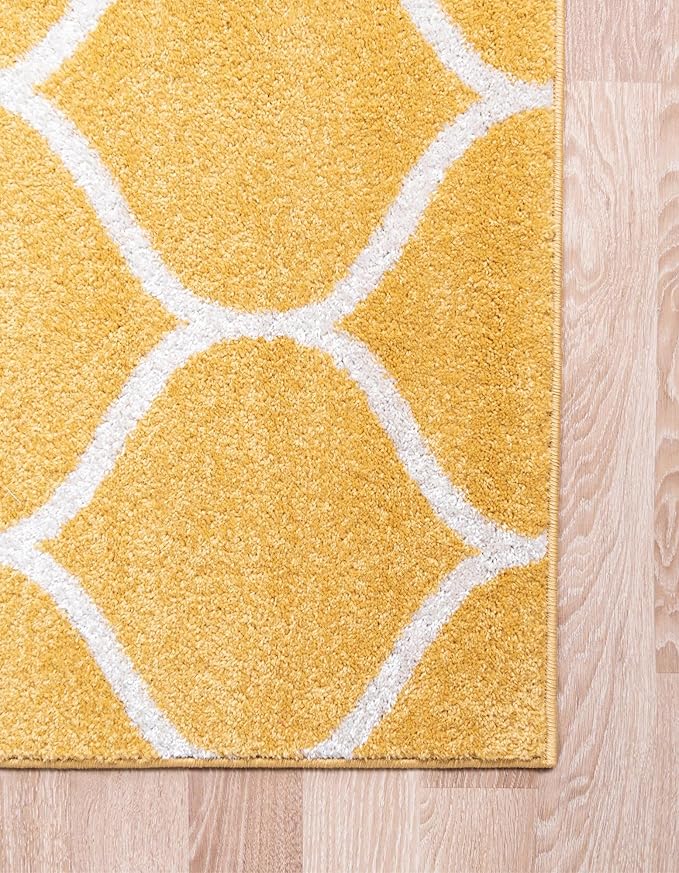 Rugs.com Lattice Frieze Collection Rug – 3' Square Yellow Medium Rug Perfect for Living Rooms, Kitchens, Entryways