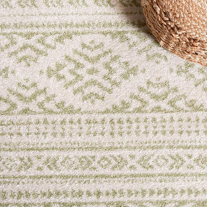 SAFAVIEH Area Rug 8x10 - Tulum Collection - Large - Ivory & Sage, Moroccan Boho Tribal Design, Non-Shedding & Easy to Clean, Ideal for Living Room, Bedroom, Dining Space (TUL272H)