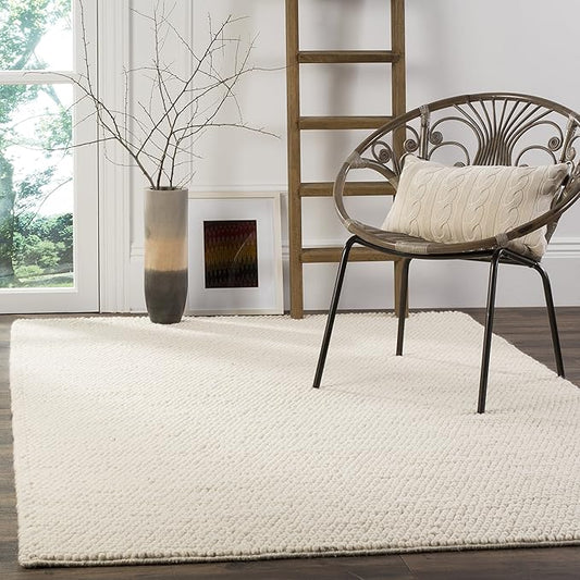 Safavieh Natura Collection Area Rug - 5' Square, Ivory, Handmade Wool Blend, Textured Design, Ideal for Living Room, Bedroom, Dining Space (NAT620A)