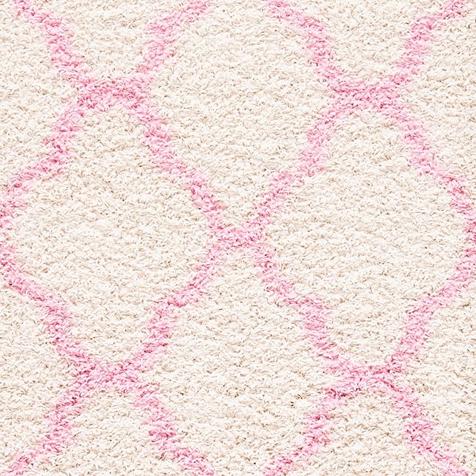 SAFAVIEH Dallas Shag Collection Area Rug - 5'1" x 7'6", Ivory & Light Pink, Trellis Design, Non-Shedding & Easy Care, 1.5-inch Thick Ideal for High Traffic Areas in Living Room, Bedroom (SGD257P)