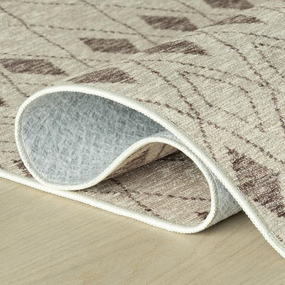 Dash & Albert Chandler Tan Machine Washable Rug, 4 X 6 Feet, Tan Geometric Pattern
