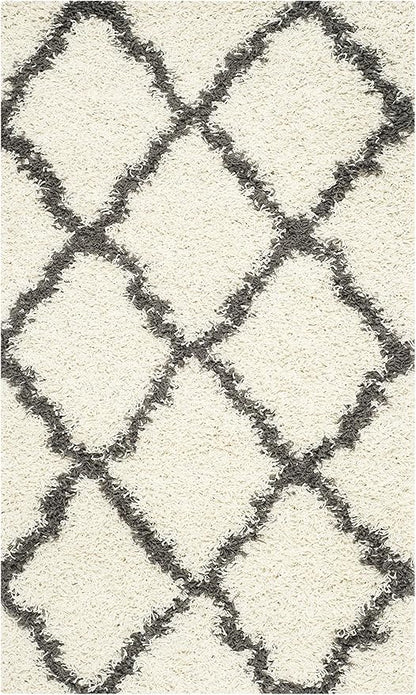 SAFAVIEH Dallas Shag Collection Accent Rug - 3' x 5', Ivory & Dark Grey, Trellis Design, Non-Shedding & Easy Care, 1.5-inch Thick Ideal for High Traffic Areas in Foyer, Living Room, Bedroom (SGD257H)