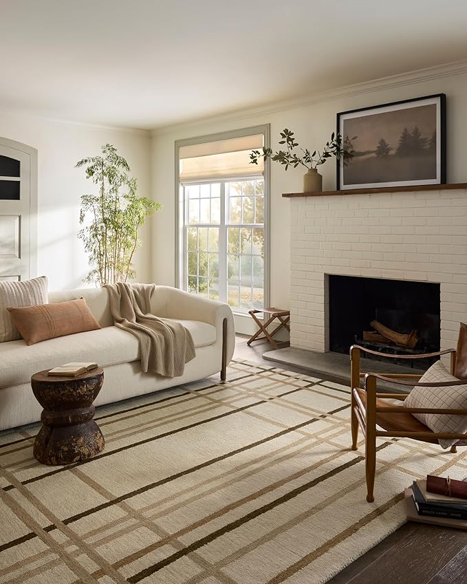 Loloi Magnolia Home by Joanna Gaines Waylon Collection WAY-01 Natural/Bark 5'-0" x 7'-6" Area Rug