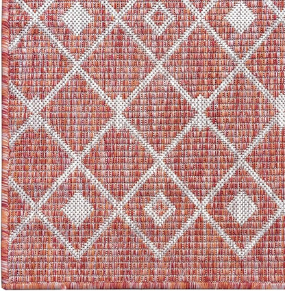Unique Loom Outdoor Trellis Collection Area Rug - Tribal Trellis (5' 3" Square, Rust Red/ Ivory)
