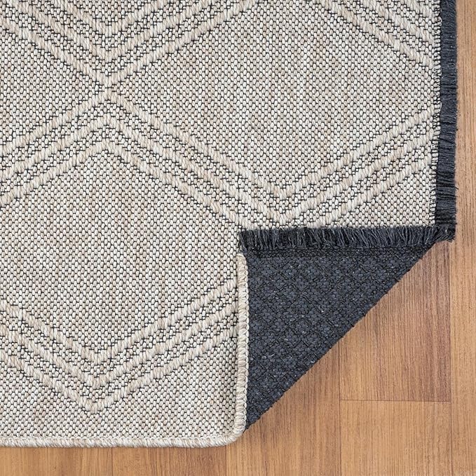 LUXE WEAVERS Modern Farmhouse Beige 5x7 Washable Area Rug, Anti-Slip Diamond Pattern Carpet