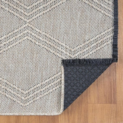 LUXE WEAVERS Modern Farmhouse Beige 8x10 Washable Area Rug, Anti-Slip Diamond Pattern Carpet