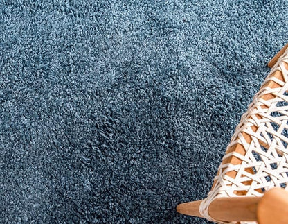 Unique Loom Davos Shag Collection Area Rug - Solid (2' 7" x 13' 1" Runner, Marine Blue)