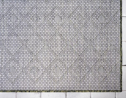 Unique Loom Outdoor Trellis Collection Area Rug - Tribal Trellis (2' x 8' Runner, Green/ Natural)
