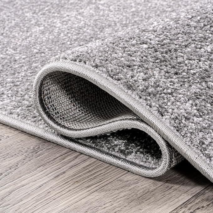 JONATHAN Y Haze Solid Low-Pile Gray Indoor Area Rug 8x10, Coastal,Bohemian,Minimalist,Classic, Easy-Cleaning for Living Room,Bedroom,Kitchen,Pet Friendly,Non-Shedding (SEU100A-8)
