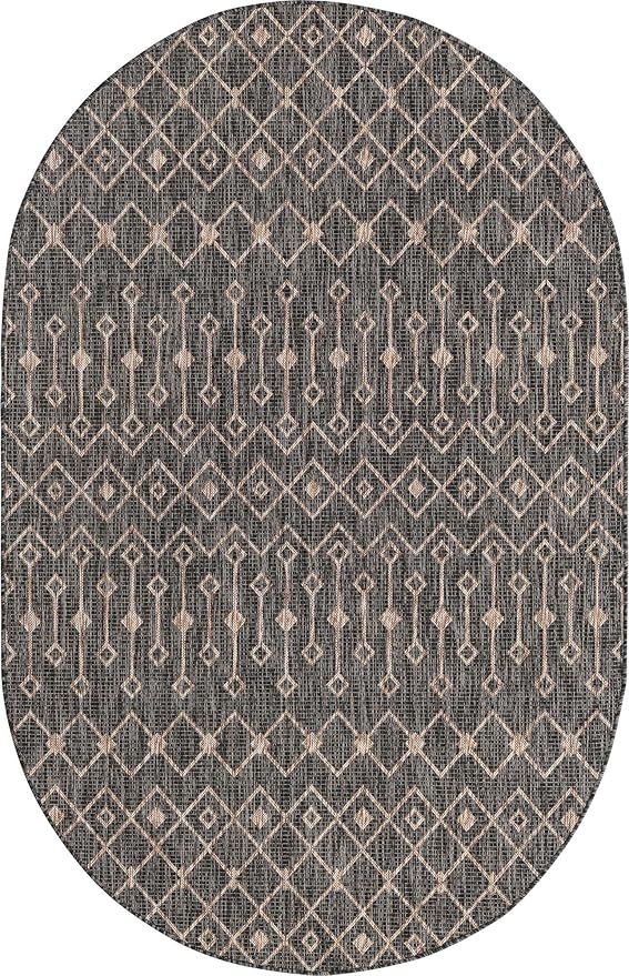 Unique Loom Outdoor Trellis Collection Area Rug - Tribal Trellis (5' 3" x 8' Oval, Charcoal Gray/ Natural)