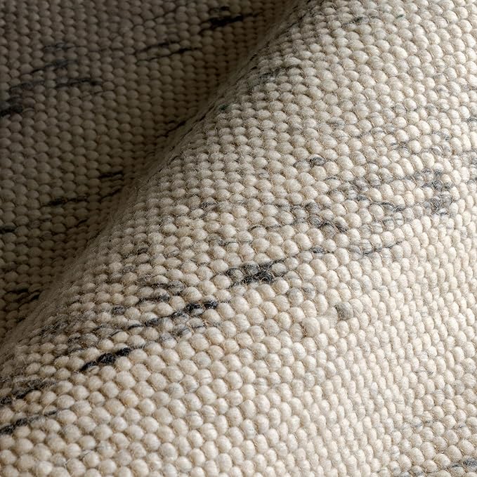 Rugs USA Hamptons Marled Ivory/Grey, 4' x 6', Hand Woven, Marled, Tassel, Soft and Cozy, High Traffic, Stain Resistant, Easy Clean, Durable Area Rug for Bedroom, Living Room, Dining, Den, Foyer