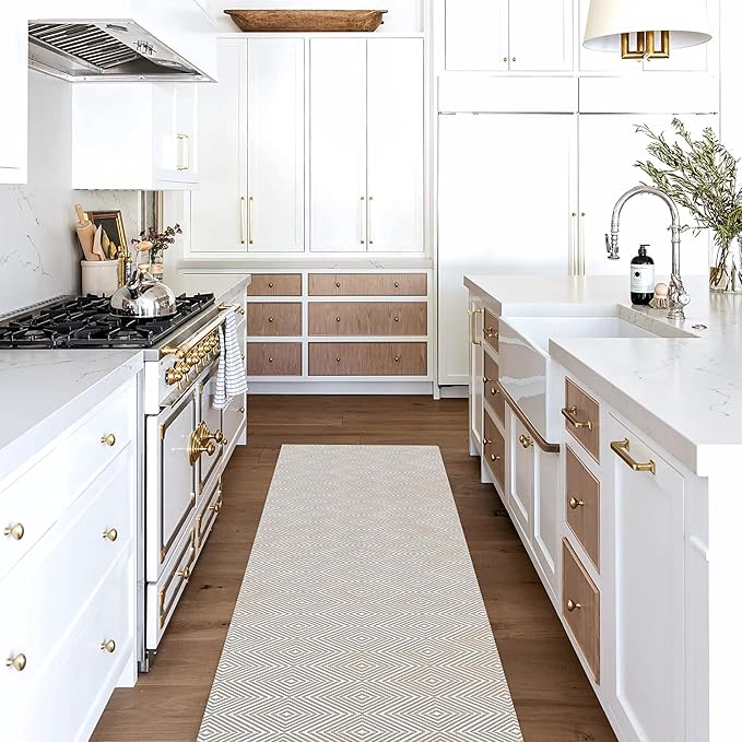 Fame Living Washable Area Rug. Modern Farmhouse. Vintage. Turkish. Bohemian. Distressed. Oriental. Traditional. Rugs for Living Room. Dining. Bedroom. Office. Entryway. Foyer. (864CC, 2'5" x 6'5")