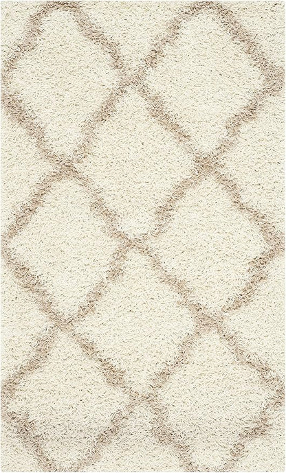 SAFAVIEH Dallas Shag Collection Accent Rug - 2'3" x 4', Ivory & Beige, Trellis Design, Non-Shedding & Easy Care, 1.5-inch Thick Ideal for High Traffic Areas in Entryway, Living Room, Bedroom (SGD257B)