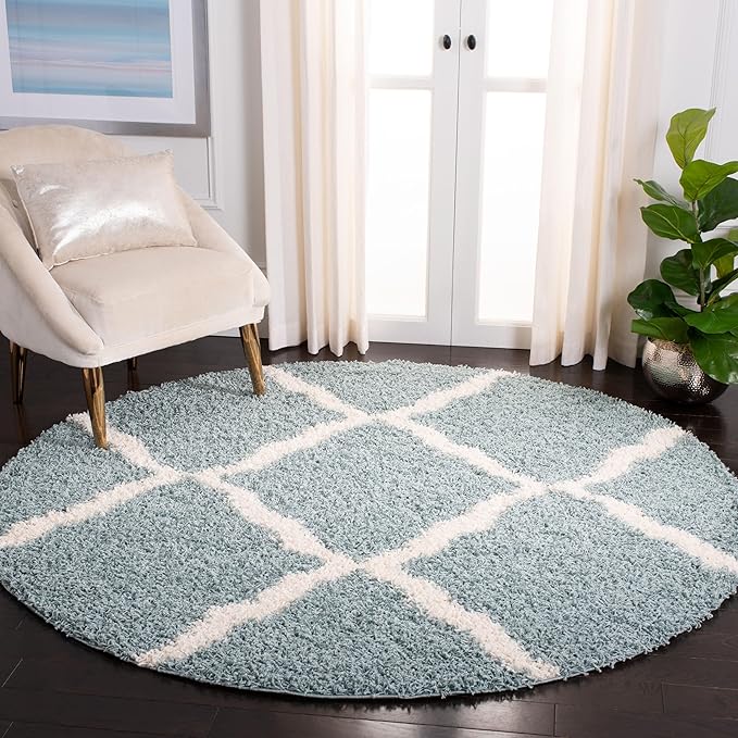 SAFAVIEH Dallas Shag Collection Area Rug - 6' Round, Seafoam & Ivory, Trellis Design, Non-Shedding & Easy Care, 1.5-inch Thick Ideal for High Traffic Areas in Living Room, Bedroom (SGD257C)