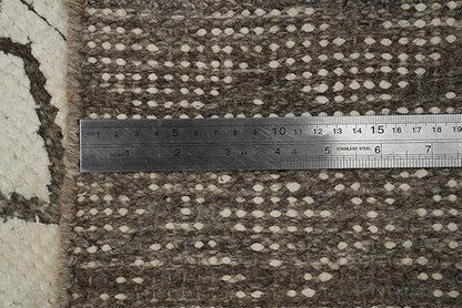 Modern Collection 7' 7'' X 5' 3'' Rug Rug, All-Over Viscose Silk Carpet for Home Décor, Foyer and Hallway