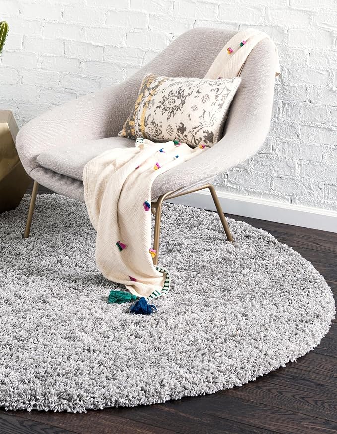 Unique Loom Solid Shag Collection Area Rug (3' 3" Round, Cloud Gray)