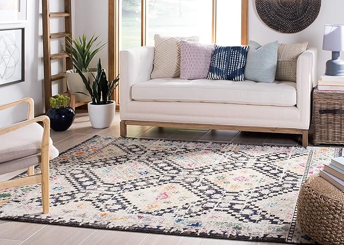 SAFAVIEH Madison Collection Area Rug - 6' x 9', Black & Yellow, Boho Diamond Distressed Design, Non-Shedding & Easy Care, Ideal for High Traffic Areas in Living Room, Bedroom (MAD418Z)