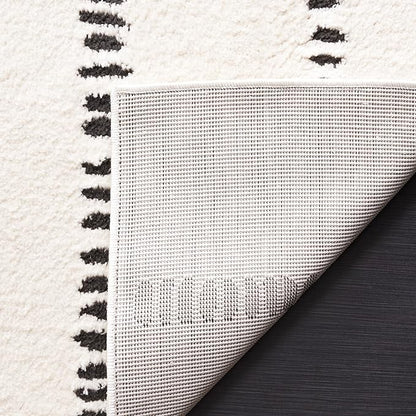 SAFAVIEH Melody Collection Square Rug - 6'7" Square, Ivory & Black, Modern Design, Ideal for High Traffic Areas in Bedroom, Dining Room & Kitchen (MEL114A-7SQ)