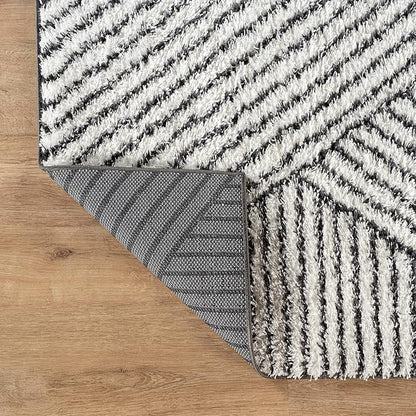 Rugshop Geometric Diamond Stripe Shag Runner Rug White 2' 3" x 12' Great for Long Hallways, Open Entryways, or Galley Kitchens