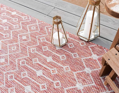 Unique Loom Outdoor Trellis Collection Area Rug - Tribal Trellis (4' 1" Round, Rust Red/ Ivory)