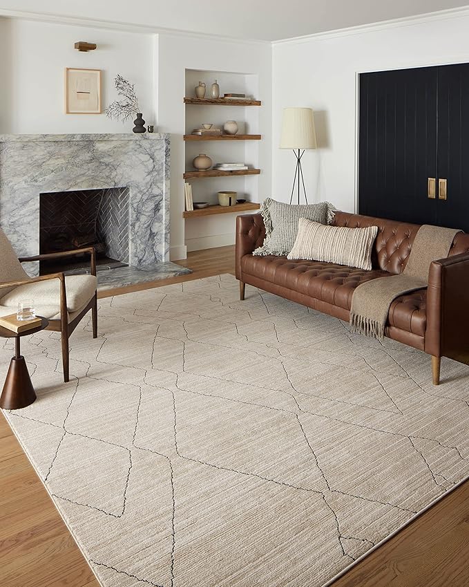 Loloi Darby Collection DAR-03 Sand/Charcoal 6'-7" x 9'-3" Area Rug