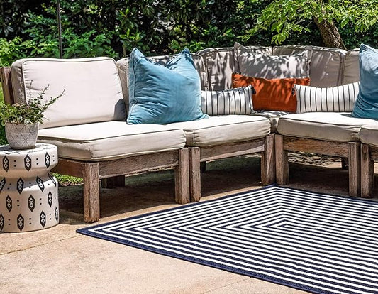 Unique Loom Sabrina Soto Outdoor Collection Geometric, Modern, Vibrant, Carved Area Rug (9' 0 x 12' 0 Rectangular, Navy Blue/ Ivory)