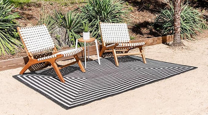 Unique Loom Sabrina Soto Outdoor Collection Geometric, Modern, Vibrant, Carved Area Rug (5' 0 x 8' 0 Rectangular, Black/ Ivory)