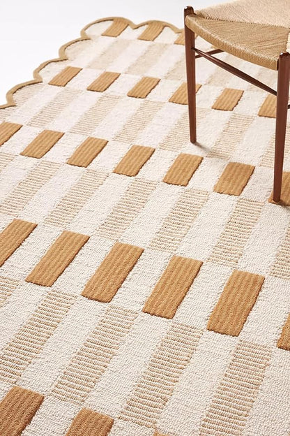 Hand-Tufted Wool Area Rug with Scalloped Edges, Neutral Beige Plaid Pattern, Cozy Soft Accent Rug for Living Room, Bedroom, and Nursery, Handmade Decorative Carpet, 5x5 Ft (Square)