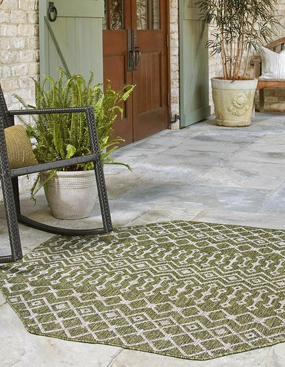 Unique Loom Outdoor Trellis Collection Area Rug - Tribal Trellis (7' 10" Octagon, Green/ Natural)