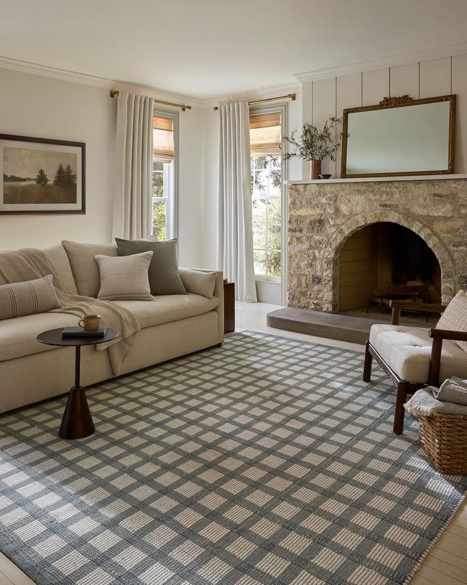 Loloi Magnolia Home by Joanna Gaines Ryder Collection RYD-02 Blue/Ivory 3'-6" x 5'-6" Accent Rug