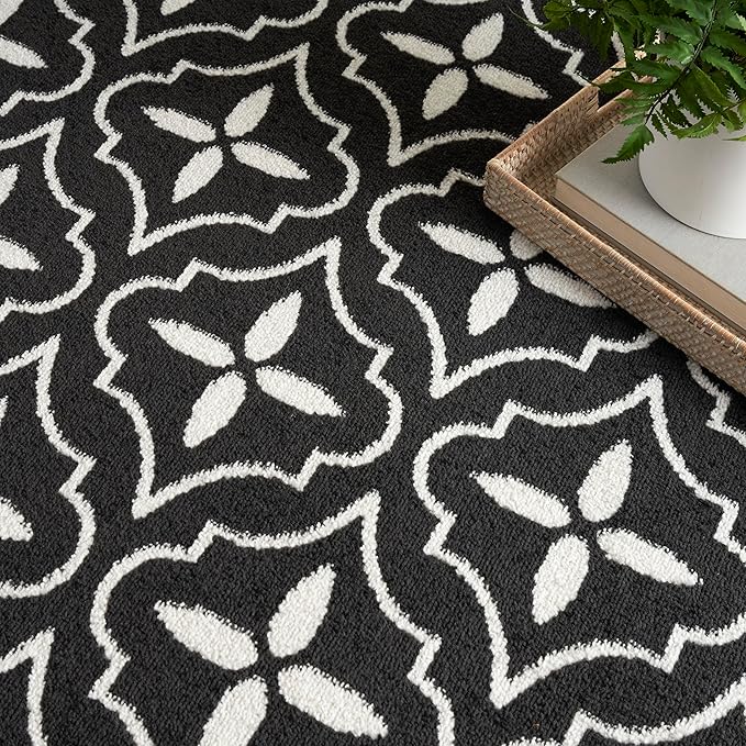 Nourison Home Nourison Essentials Black Ivory 4' x 6' Area Rug - Easy Clean, Non Shedding, Bed Room, Living Room, Dining Room, Kitchen (4' x 6')