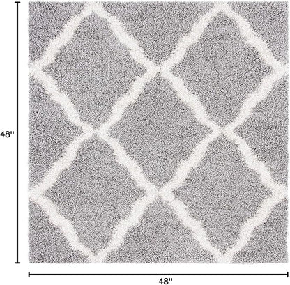 SAFAVIEH Dallas Shag Collection Area Rug - 4' Square, Grey & Ivory, Trellis Design, Non-Shedding & Easy Care, 1.5-inch Thick Ideal for High Traffic Areas in Living Room, Bedroom (SGD257G)